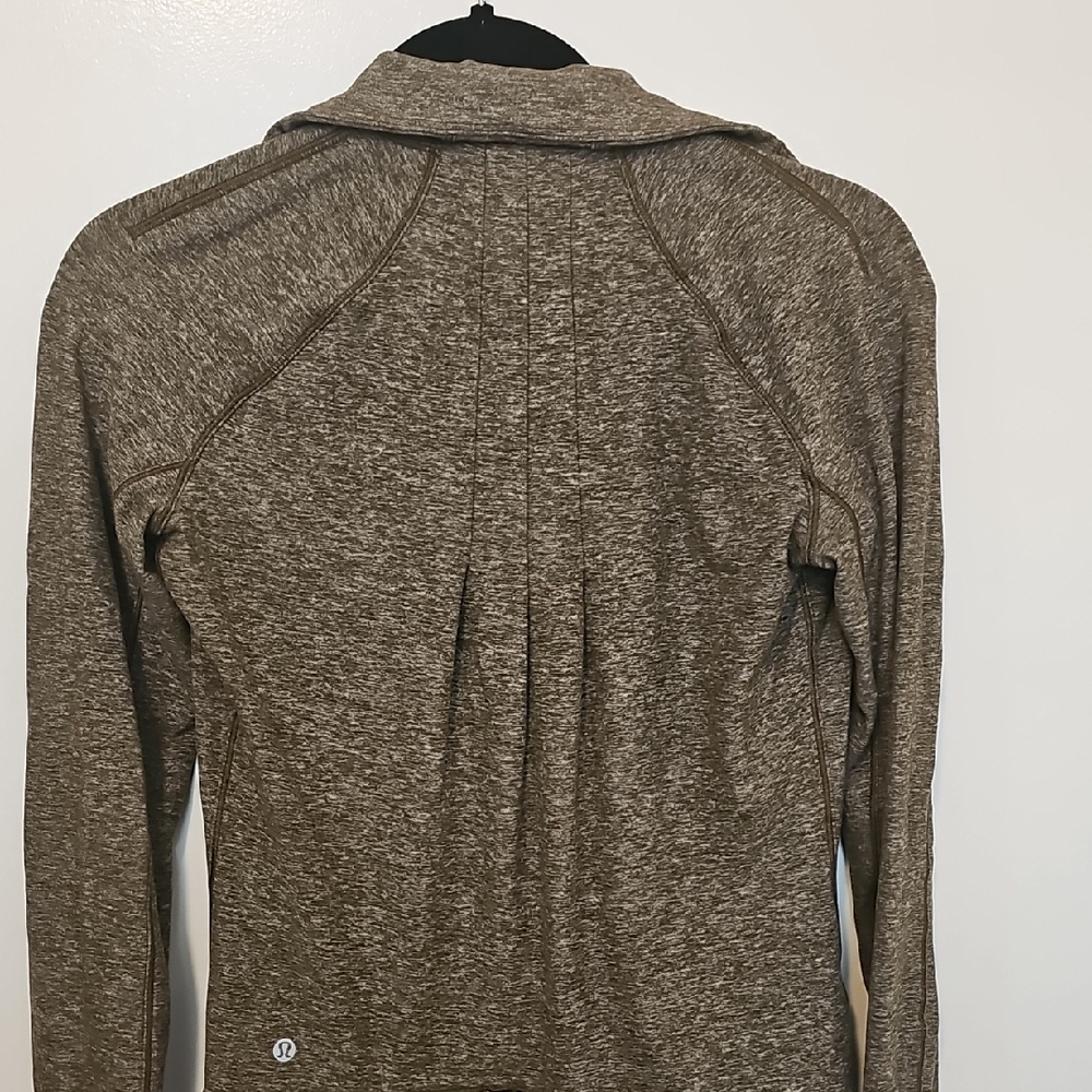 lululemon athletica Heathered Brown Half-Zip Sweater - Picture 4 of 6